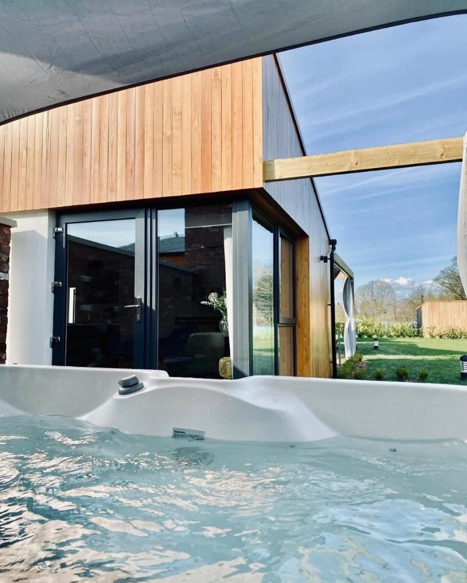 River Bann Retreat Chalet