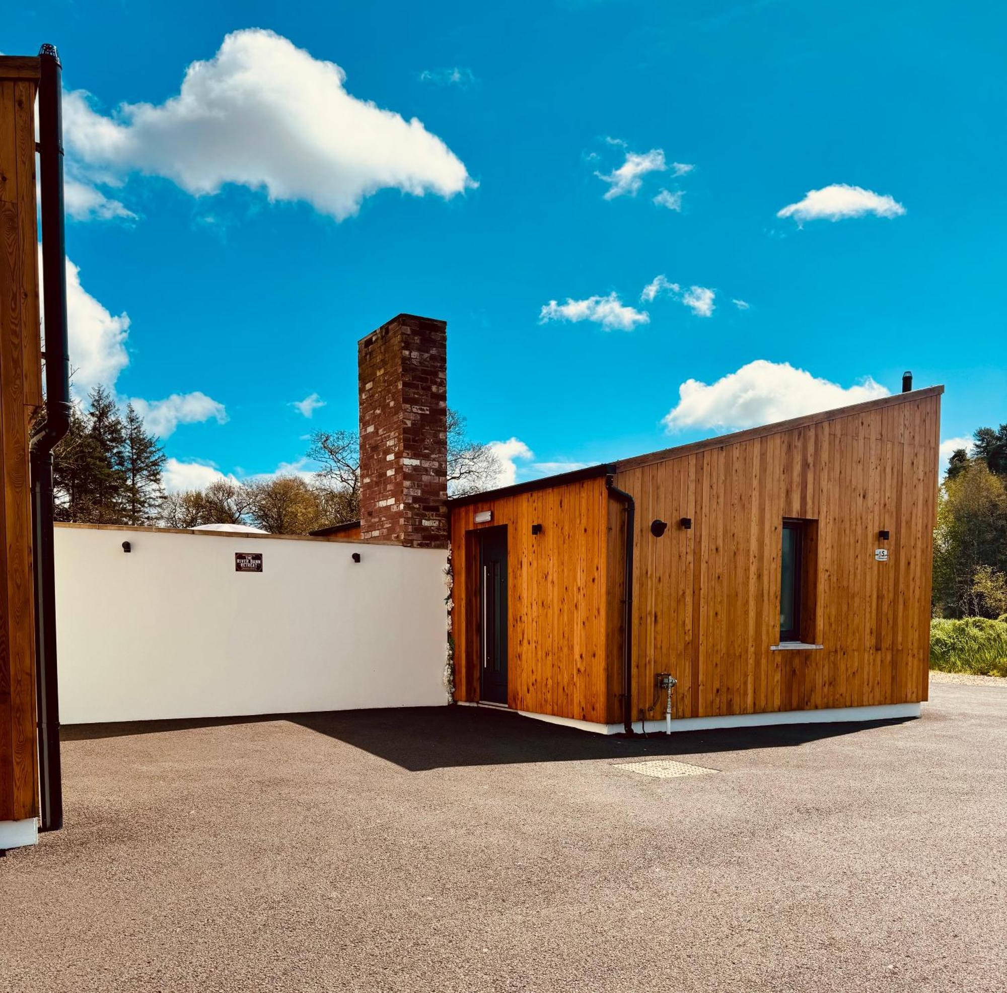 River Bann Retreat Chalet Portglenone